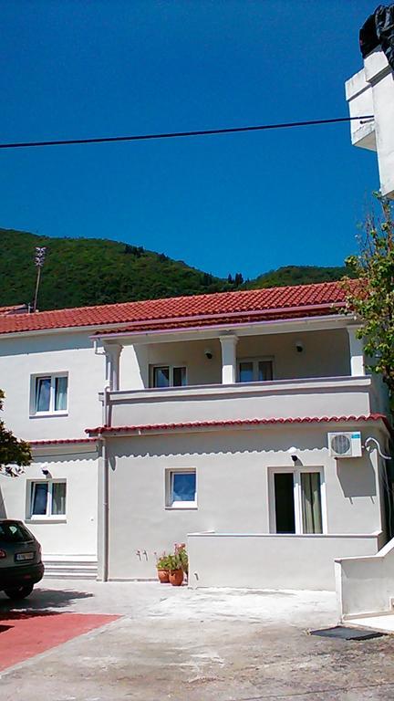 Gorgona Apartments & Studios Ypsos Exterior foto